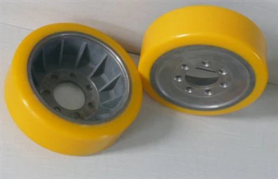 Polyurethane wheels for resilience